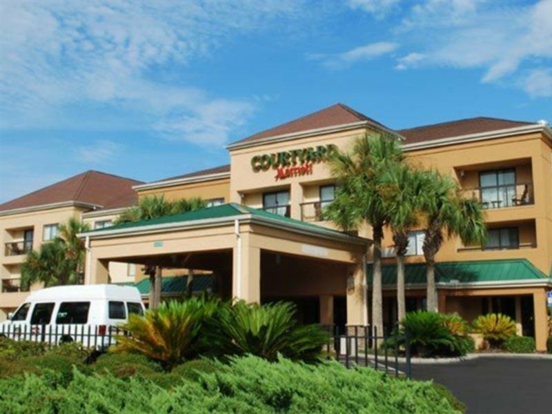 Courtyard By Marriott Jacksonville Airport/ Northeast מראה חיצוני תמונה